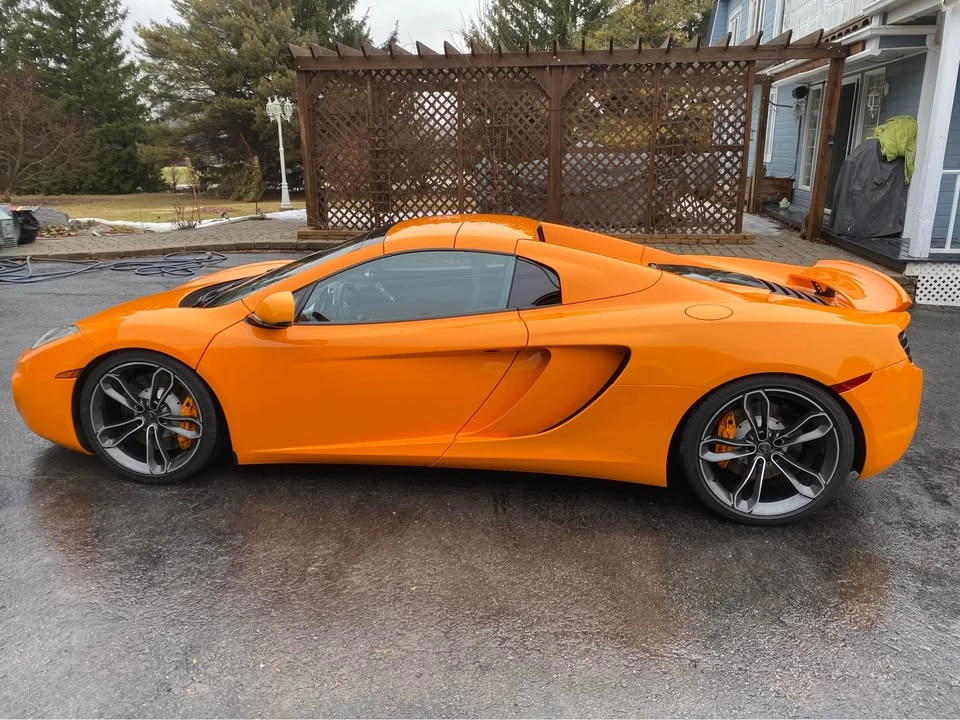 2013 McLaren MP4-12C - Image 19 of 20