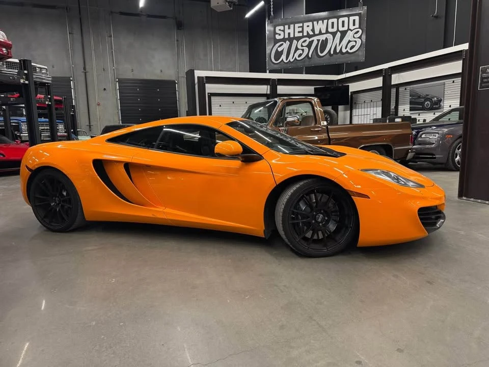 2013 McLaren MP4-12C - Image 2 of 5