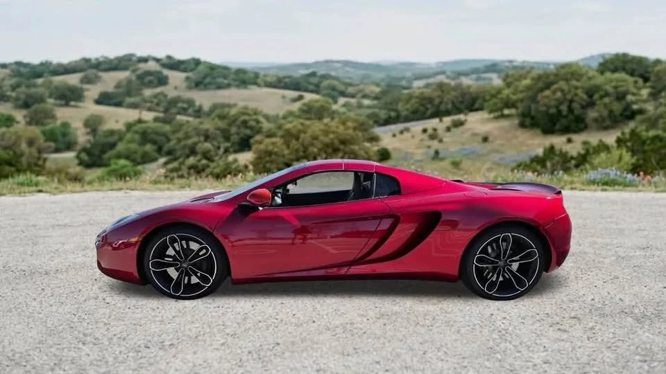 2013 McLaren MP4-12C - Image 5 of 12