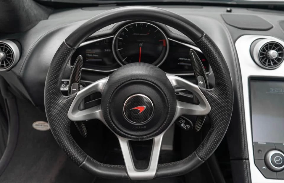 2013 McLaren MP4-12C Spider - Image 7 of 15