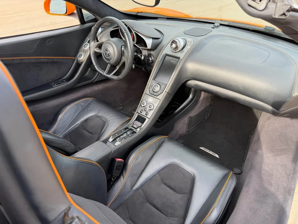 2013 McLaren MP4-12C Spider - Image 16 of 20