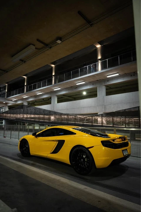 2013 McLaren MP4-12C - Image 7 of 11