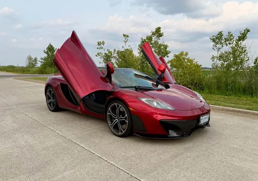 2013 McLaren MP4-12C Spider