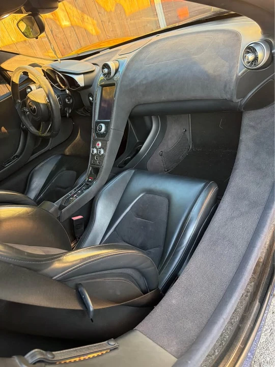 2013 McLaren MP4-12C - Image 3 of 8