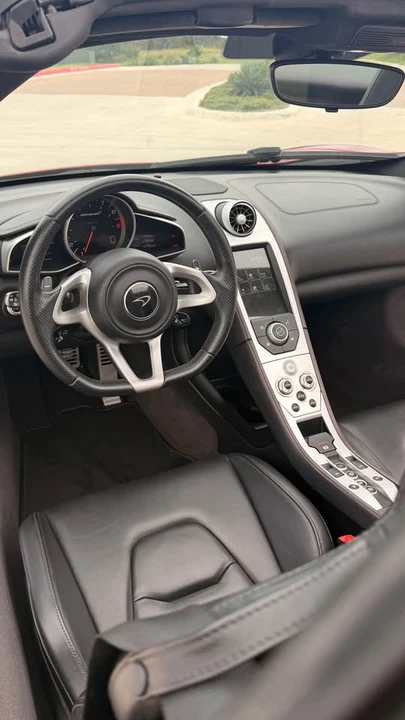 2013 McLaren MP4-12C Spider - Image 9 of 18