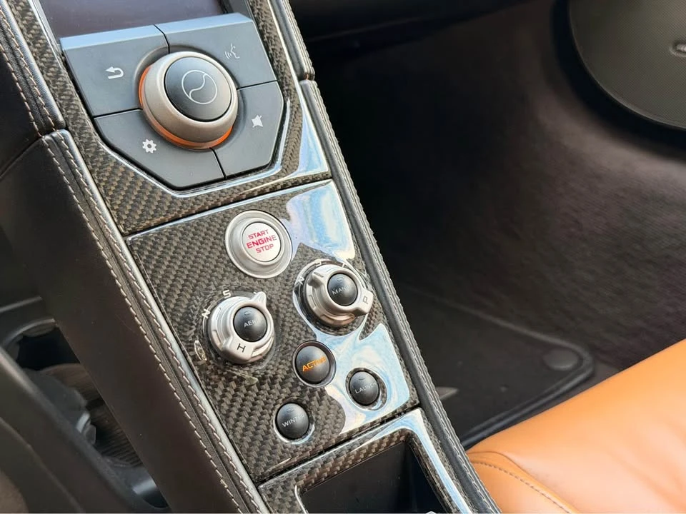 2013 McLaren MP4-12C Spider - Image 5 of 20
