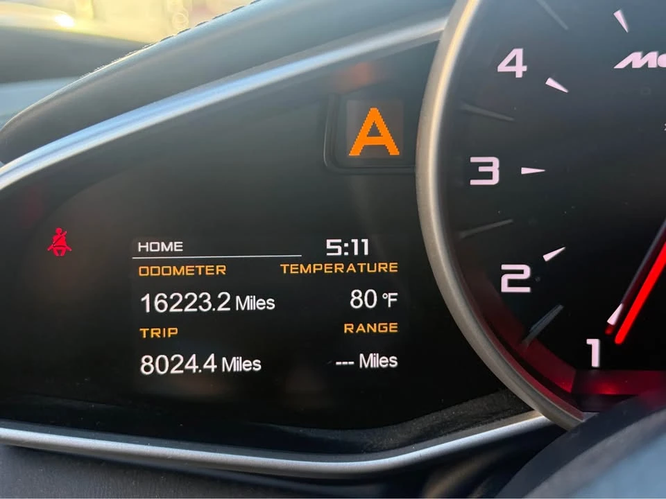 2013 McLaren - Image 11 of 16