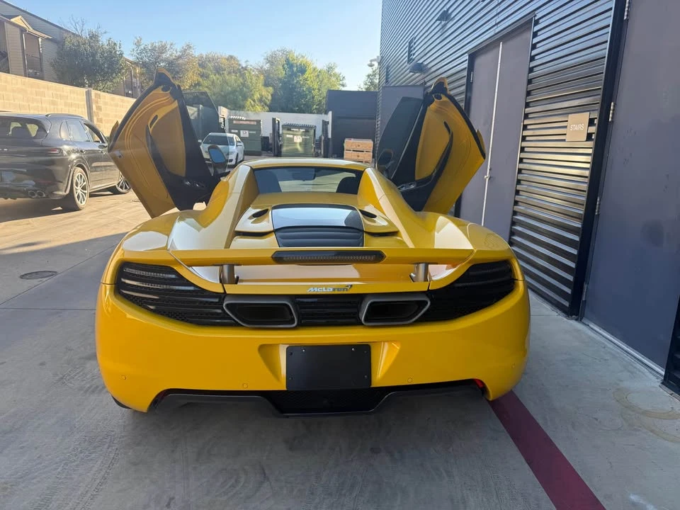 2013 McLaren - Image 7 of 16