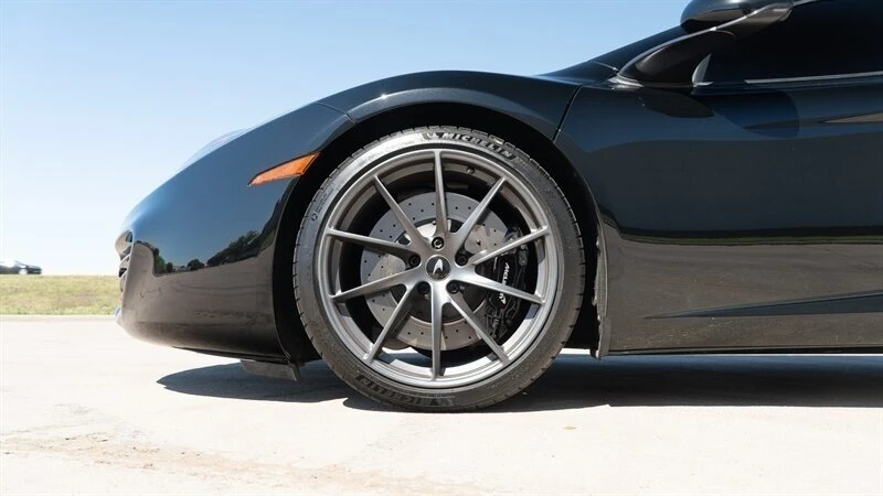 2013 McLaren MP4-12C Spider - Image 3 of 20