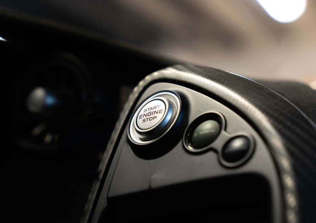 2013 McLaren P1 - Image 17 of 26