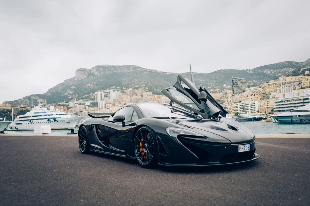 2013 McLaren P1 - Image 5 of 26