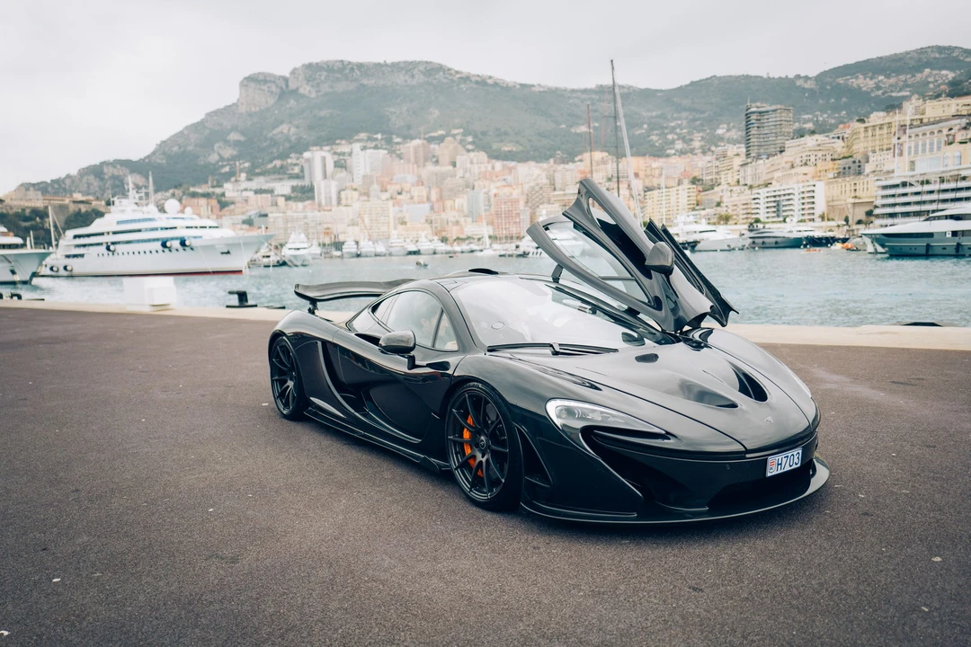 2013 McLaren P1 - Image 4 of 26