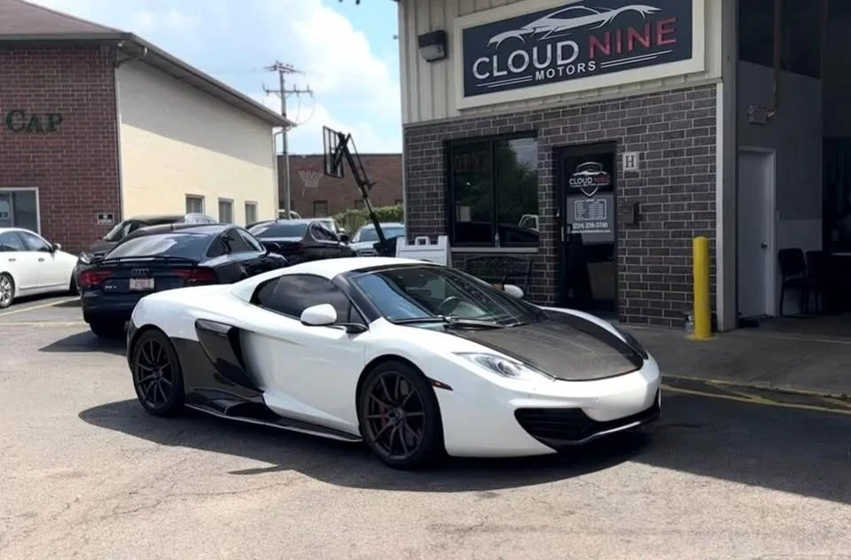 2013 McLaren MP4-12C - Image 10 of 20