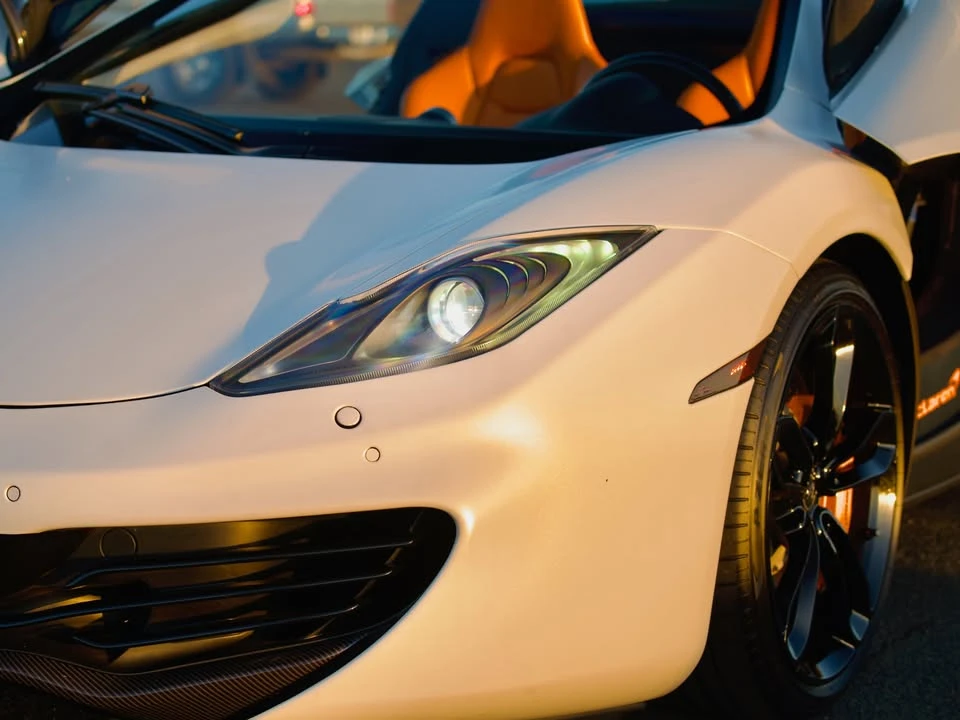 2013 McLaren MP4-12C Spider - Image 10 of 19