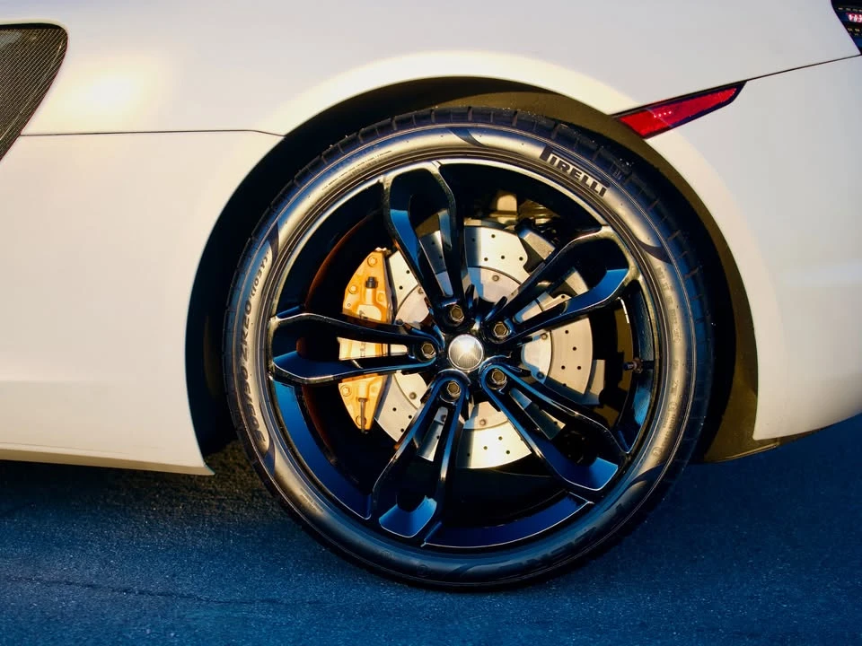 2013 McLaren MP4-12C Spider - Image 6 of 19