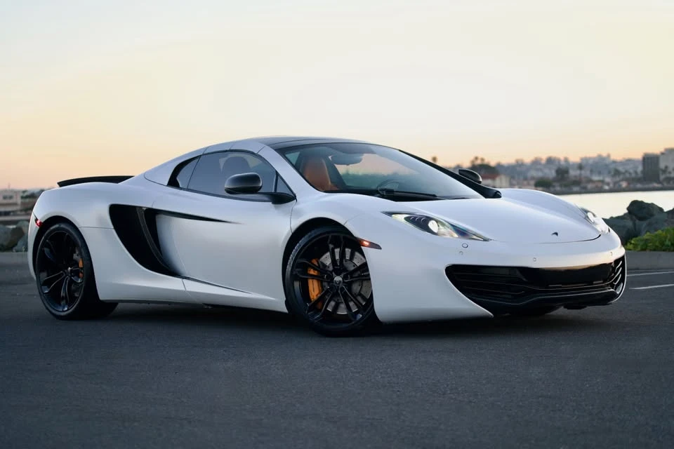 2013 McLaren MP4-12C Spider - Image 4 of 19