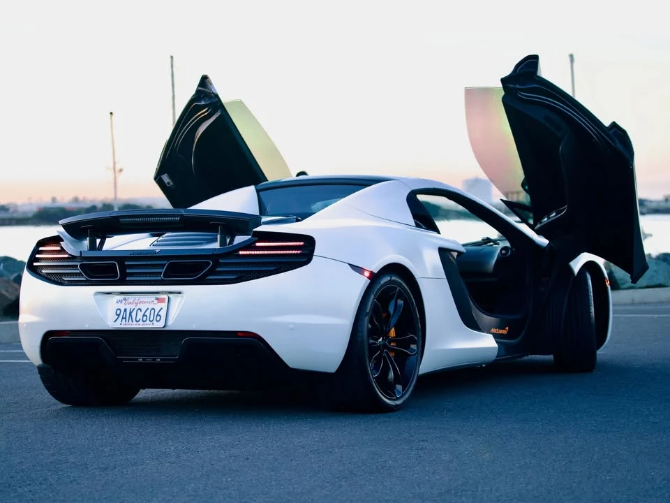2013 McLaren MP4-12C Spider - Image 3 of 19