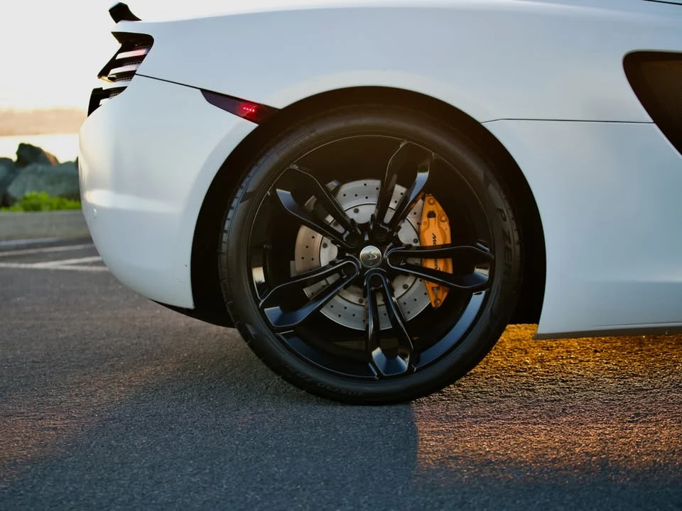 2013 McLaren MP4-12C Spider - Image 7 of 19
