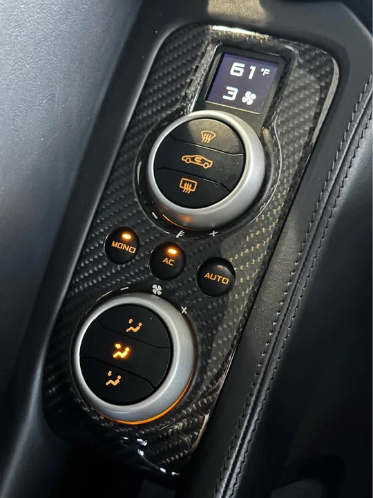 2013 McLaren MP4-12C Spider - Image 7 of 19