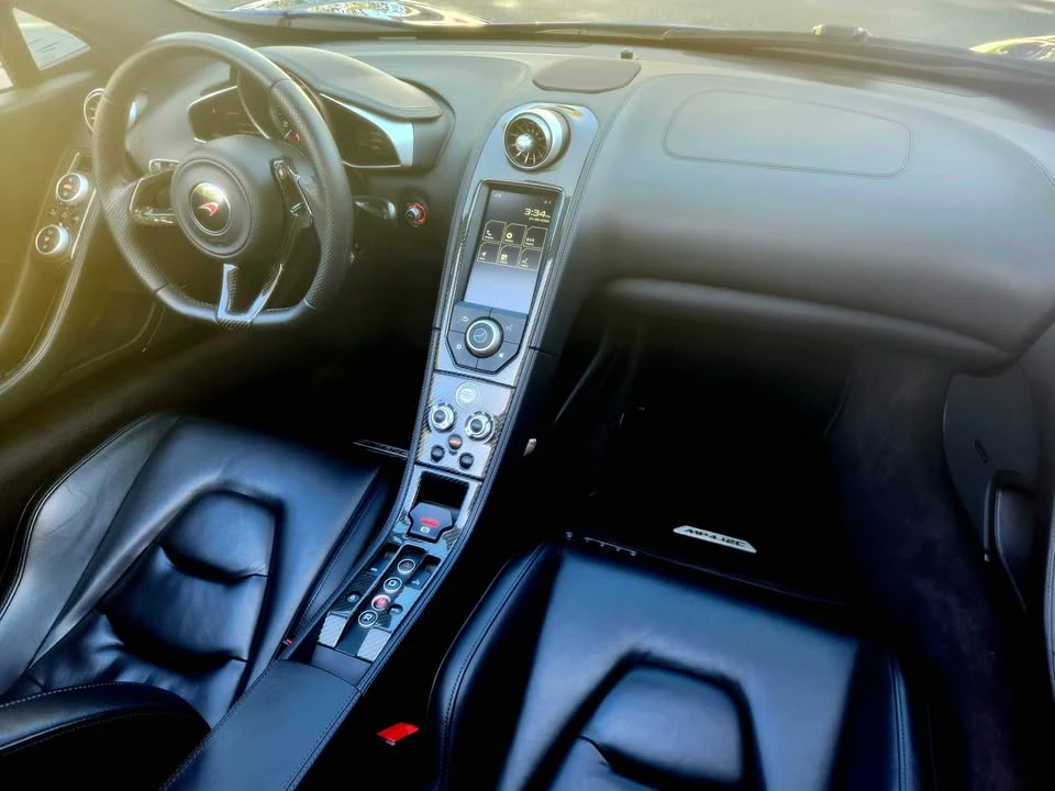 2013 McLaren MP4-12C - Image 16 of 20