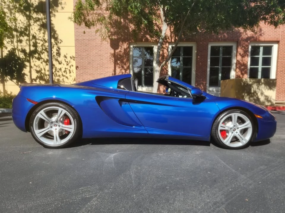 2013 McLaren MP4-12C - Image 10 of 20