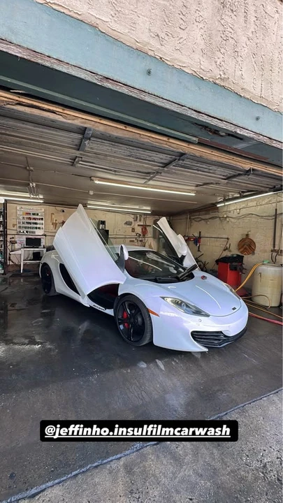 2013 McLaren MP4-12C - Image 2 of 3