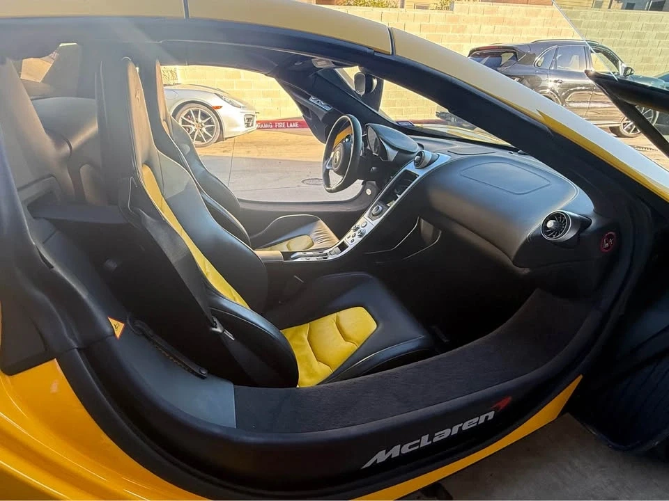 2013 McLaren MP4-12C Spider - Image 8 of 16