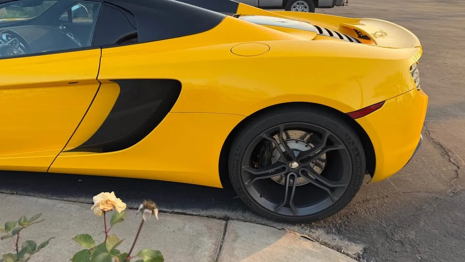 2013 McLaren MP4-12C Spider - Image 9 of 19