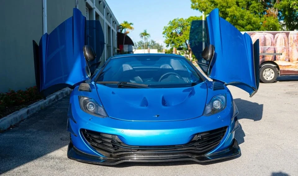 2013 McLaren MP4-12C - Image 15 of 15