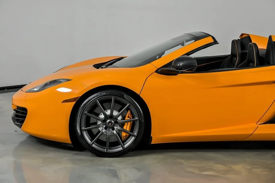 2013 McLaren MP4-12C - Image 8 of 20