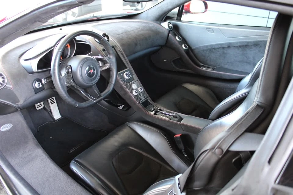 2013 McLaren MP4-12C Spider - Image 14 of 16