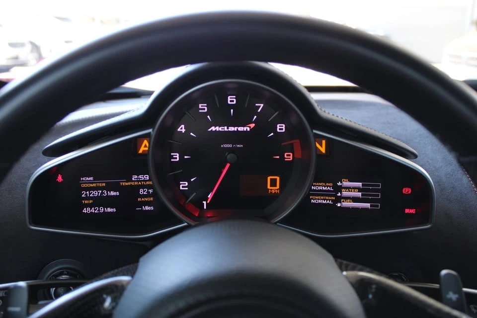 2013 McLaren MP4-12C Spider - Image 15 of 16