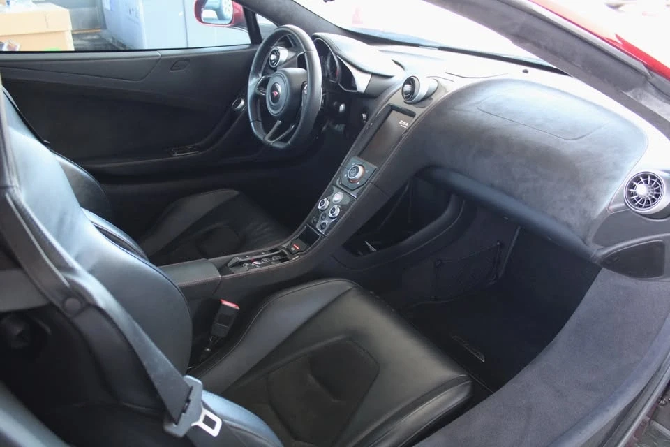 2013 McLaren MP4-12C Spider - Image 4 of 16
