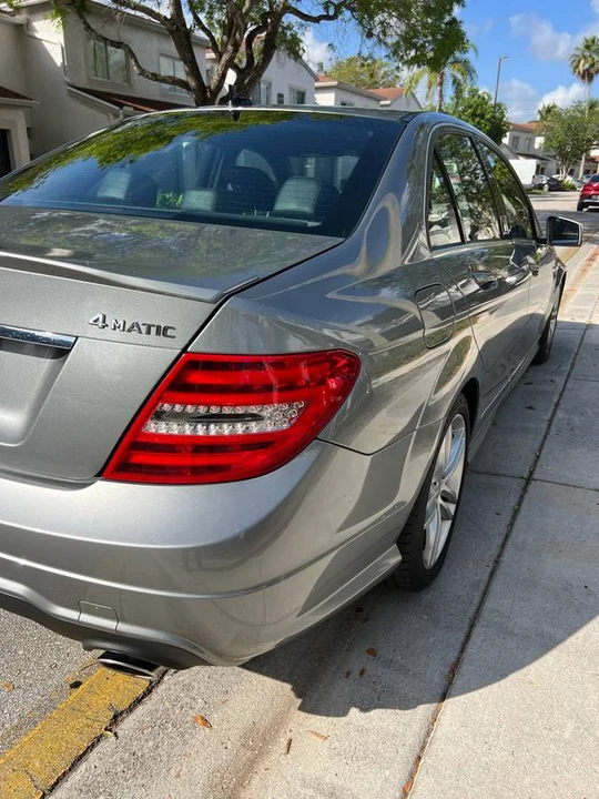 2013 Mercedes-Benz W204 C-Class - Image 5 of 9