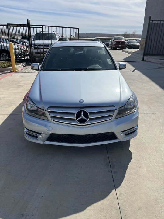 2013 Mercedes-Benz W204 C-Class - Image 2 of 12