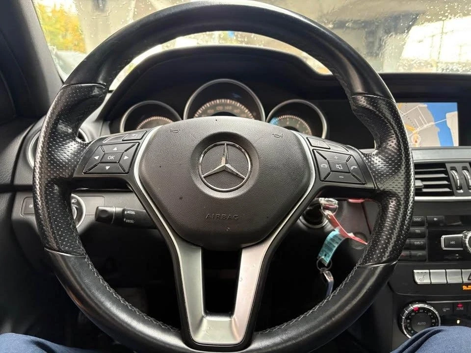2013 Mercedes-Benz W204 C-Class - Image 5 of 15