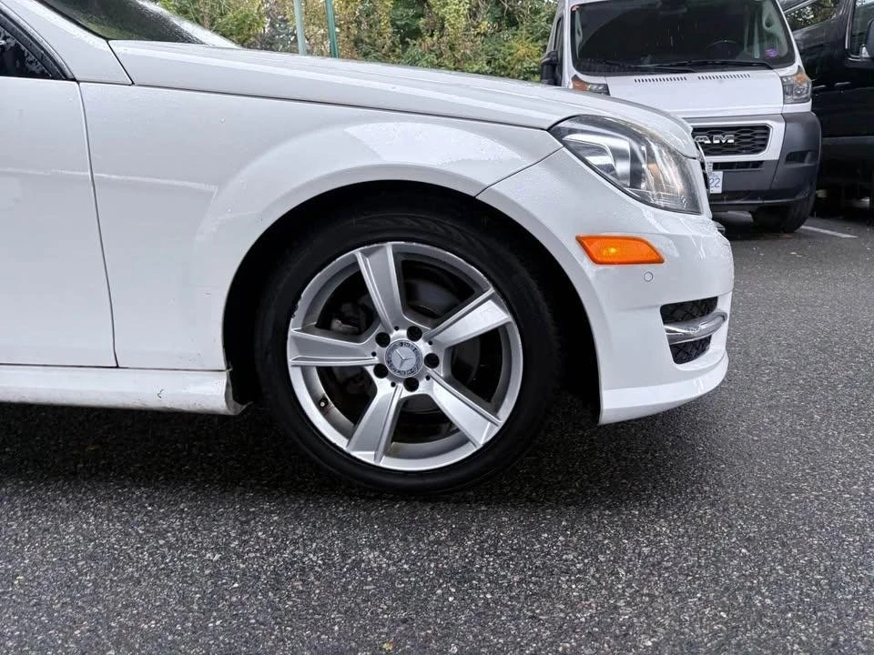 2013 Mercedes-Benz W204 C-Class - Image 10 of 15