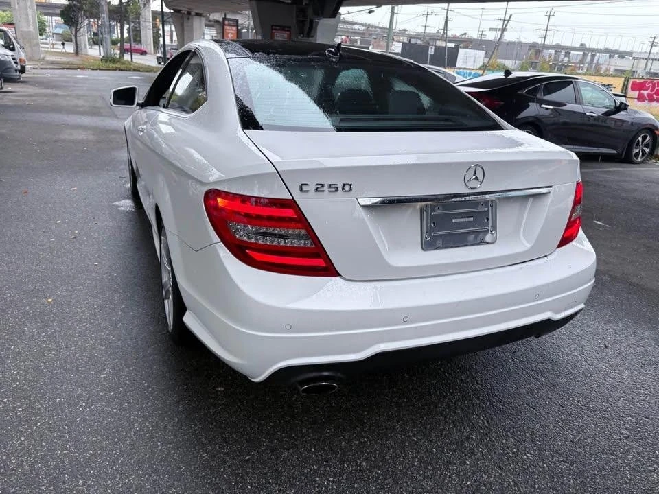 2013 Mercedes-Benz W204 C-Class - Image 2 of 16