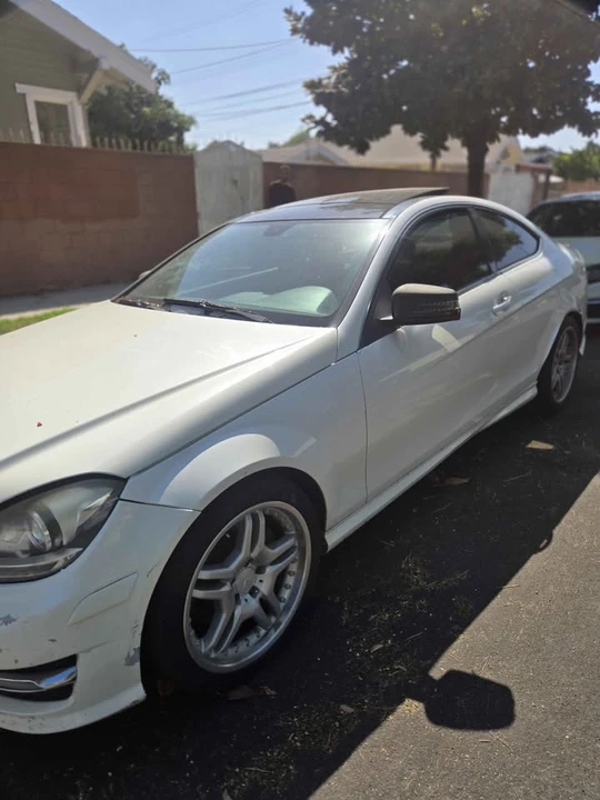 2013 Mercedes-Benz W204 C-Class - Image 3 of 5