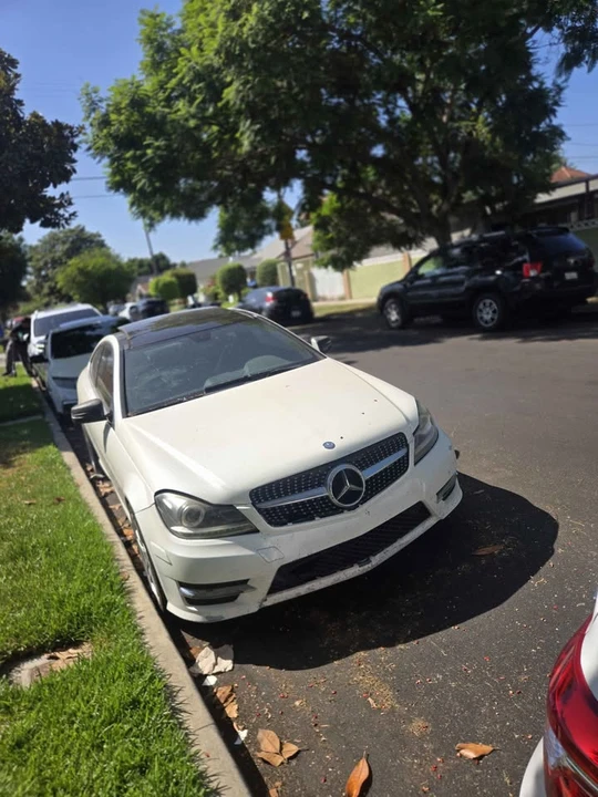 2013 Mercedes-Benz W204 C-Class - Image 2 of 5