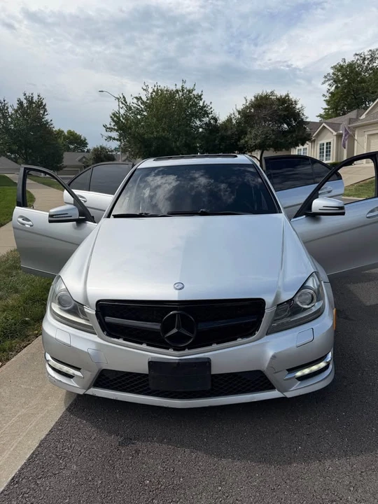 2013 Mercedes-Benz W212 E-Class - Image 3 of 9