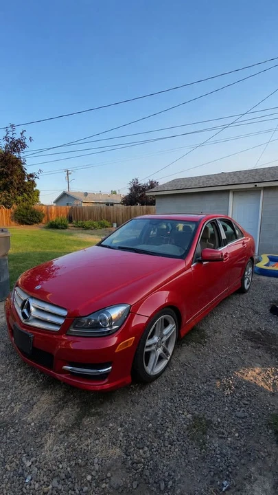2013 Mercedes-Benz W212 E-Class - Image 4 of 8
