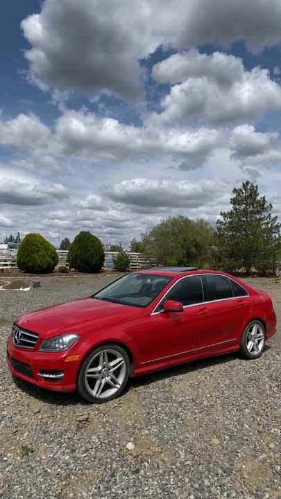 2013 Mercedes-Benz W212 E-Class - Image 2 of 8