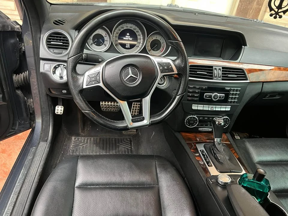 2013 Mercedes-Benz E-Class - Image 4 of 7