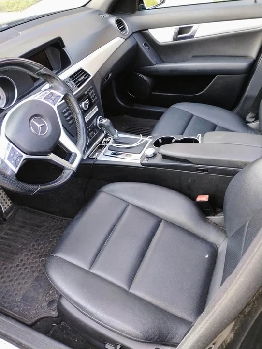 2013 Mercedes-Benz W212 E-Class - Image 5 of 5