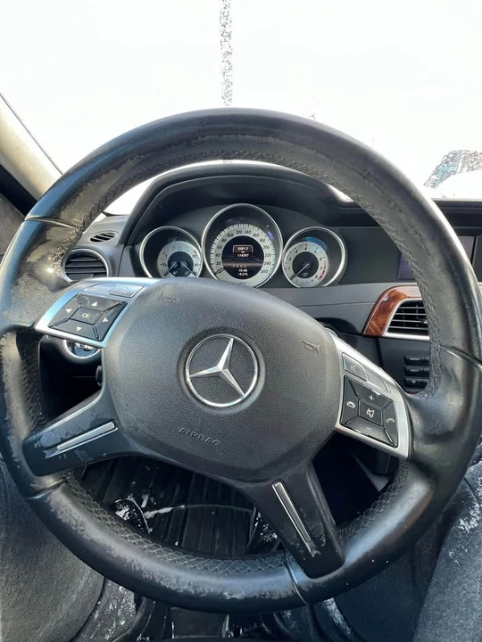 2013 Mercedes-Benz W212 E-Class - Image 8 of 12