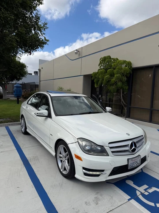 2013 Mercedes-Benz W112 - Image 2 of 10