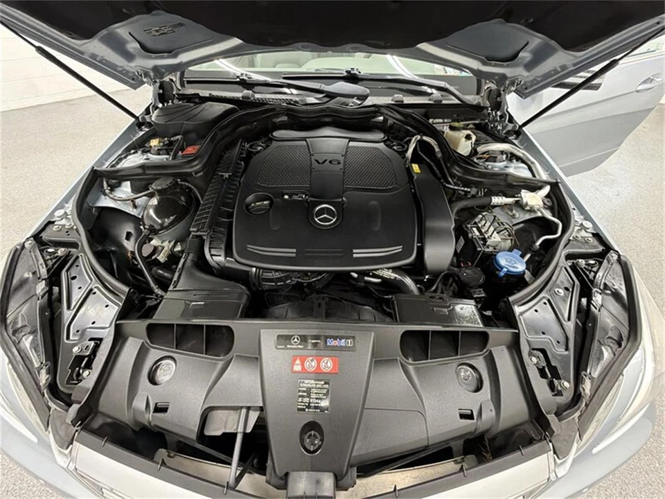 2013 Mercedes-Benz W204 C-Class - Image 10 of 25