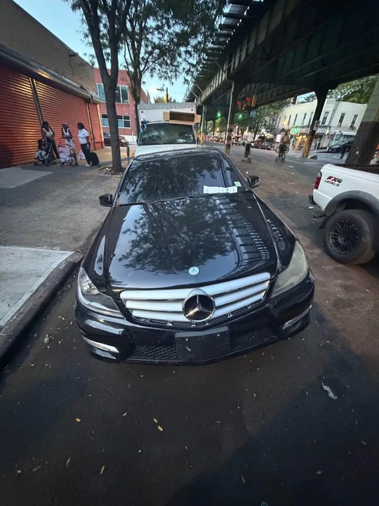 2013 Mercedes-Benz W204 C-Class - Image 5 of 5