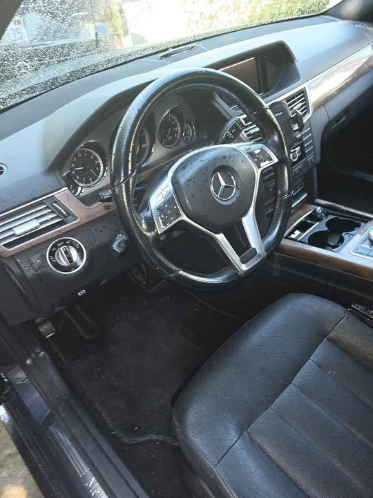 2013 Mercedes-Benz W212 E-Class - Image 4 of 12